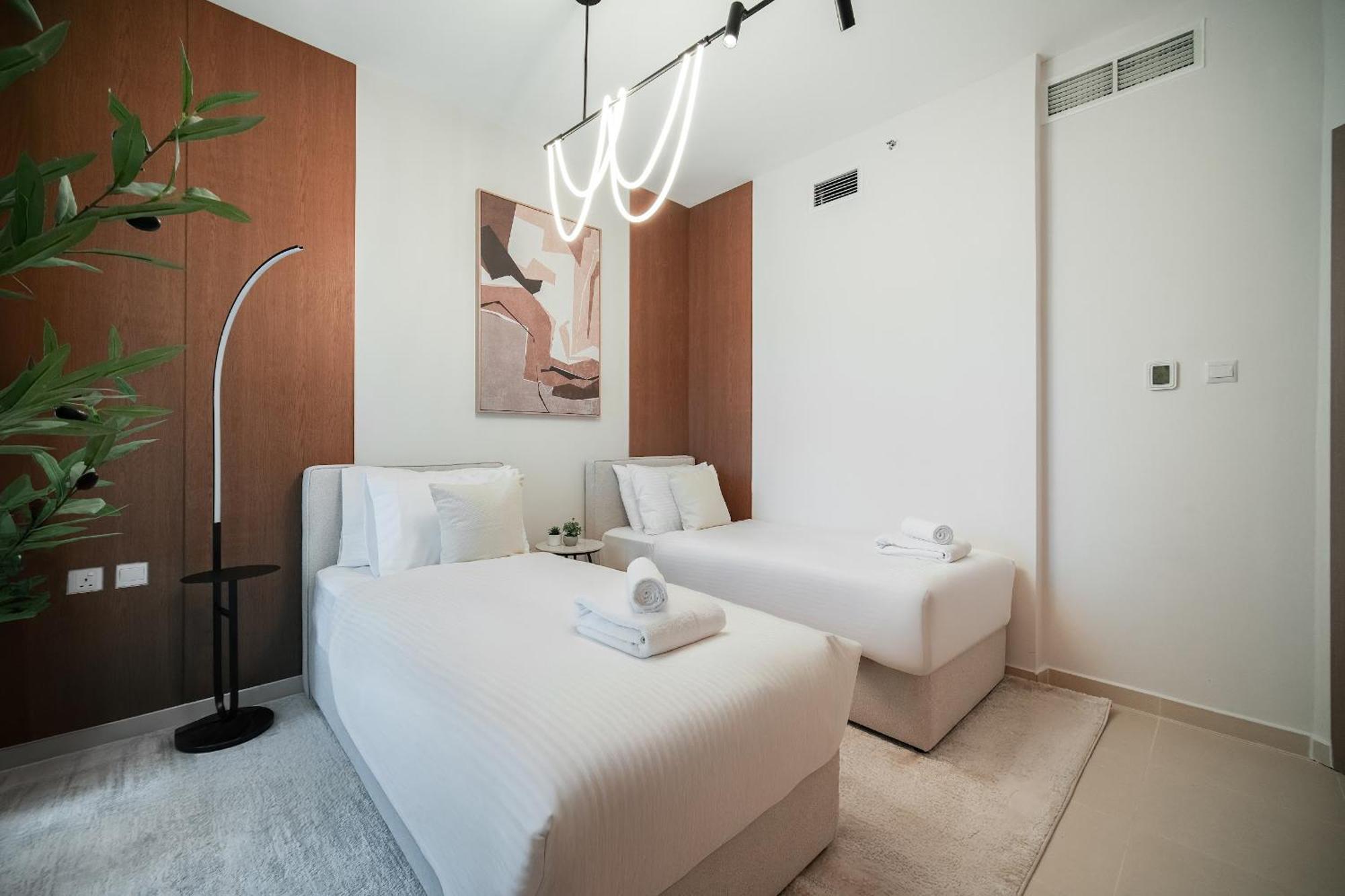 Walk To Jbr - Free Baby Gear - Marina View 2br With Terrace * Dubai
