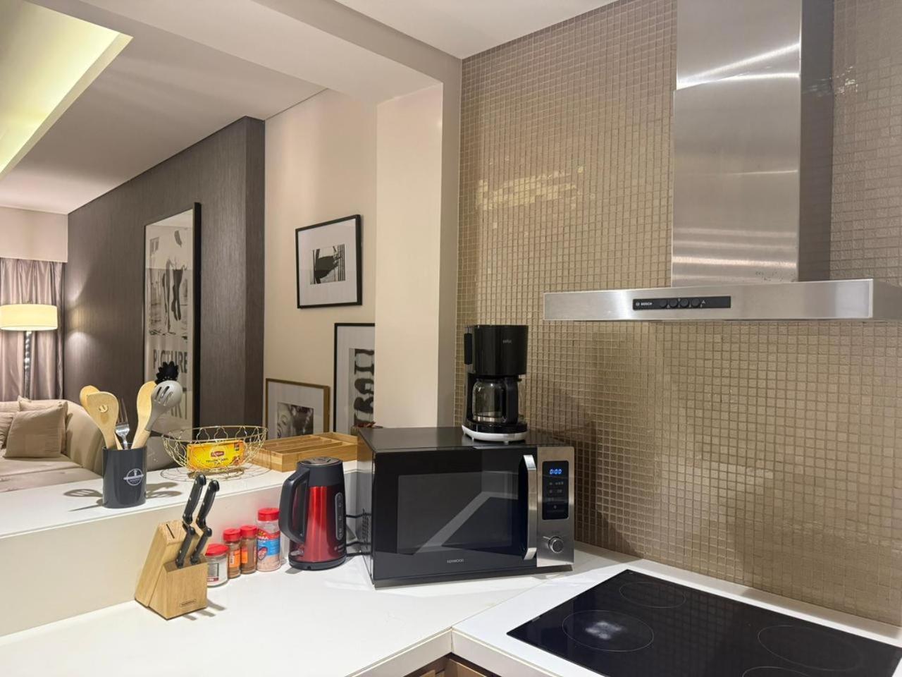 5903 Burj Khalifa View Royal Montania Homes Apartment *