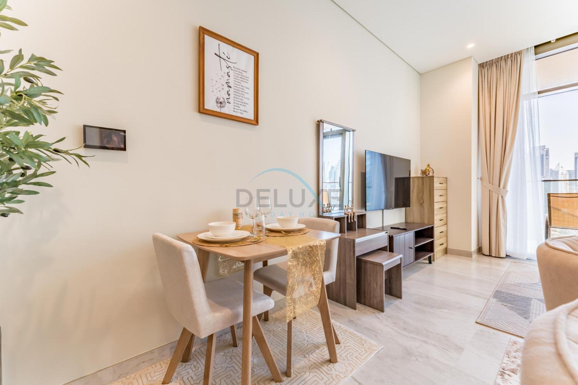 Luxury Steps From Canal And Minutes To Burj Khalifa, Peninsula Five Apartment Dubai