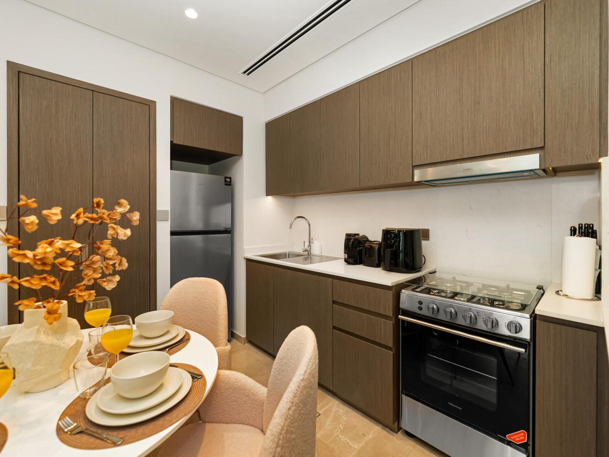 Smartstay At Grande Signature - Downtown Views - Brand New Luxury Apartment *