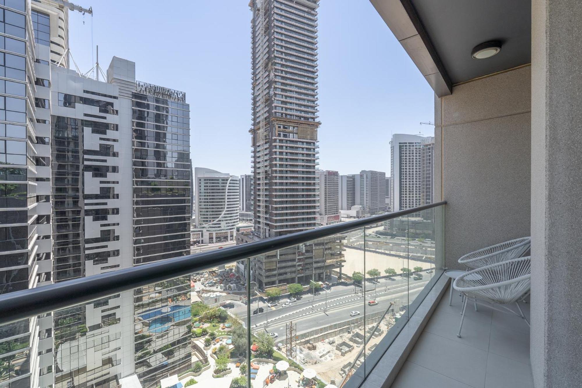 Apartment Heaven Crest Downtown - 3 Bedroom 2 Minute Walk To Mall And Burj Khalifa