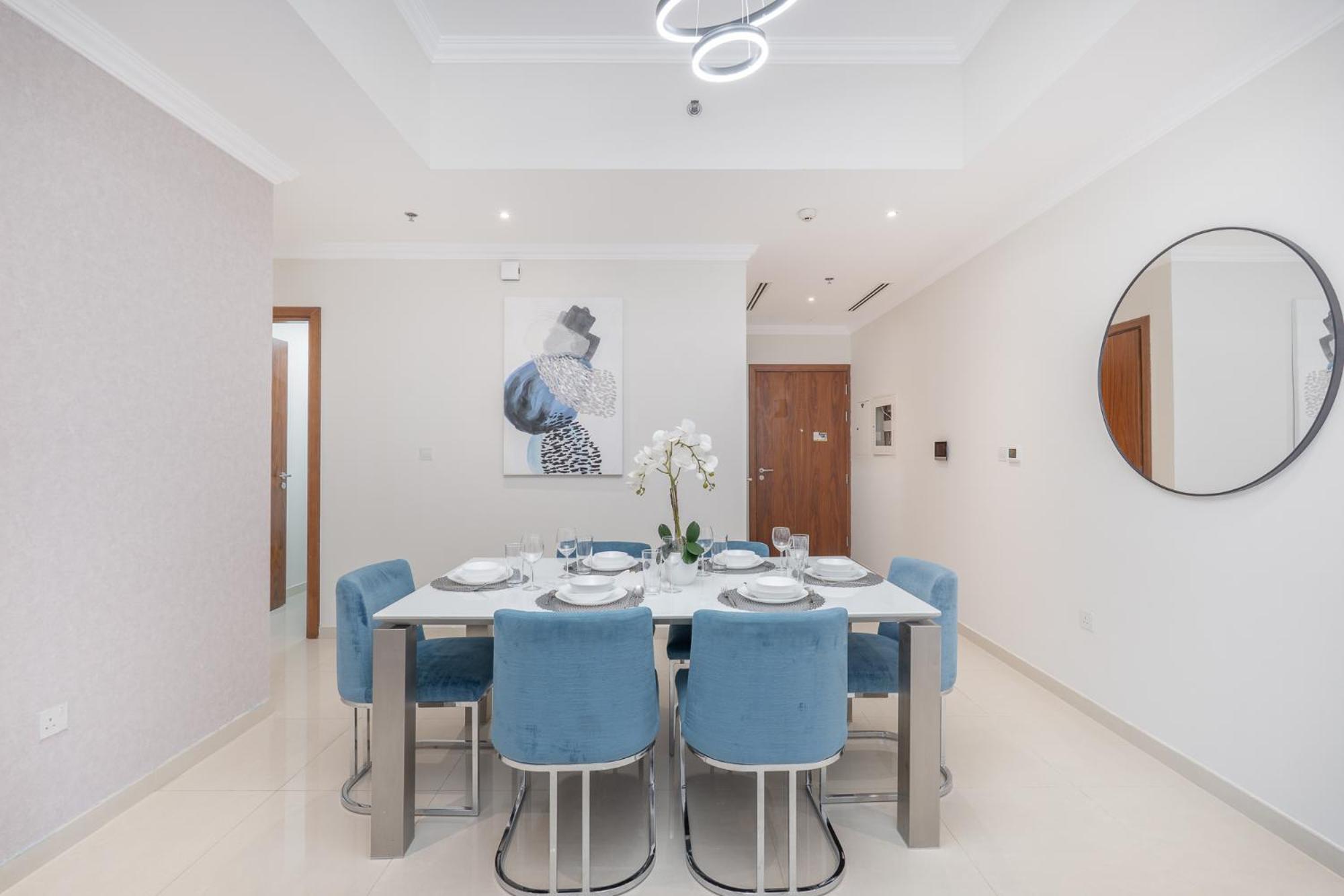 Heaven Crest Downtown - 3 Bedroom 2 Minute Walk To Mall And Burj Khalifa Apartment