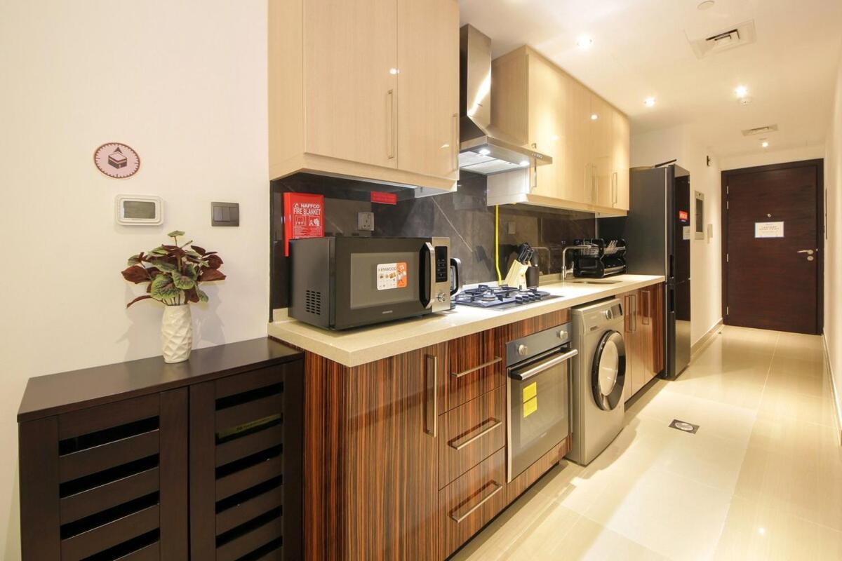 Cozy In Elite Downtown - High Flr Apartment *