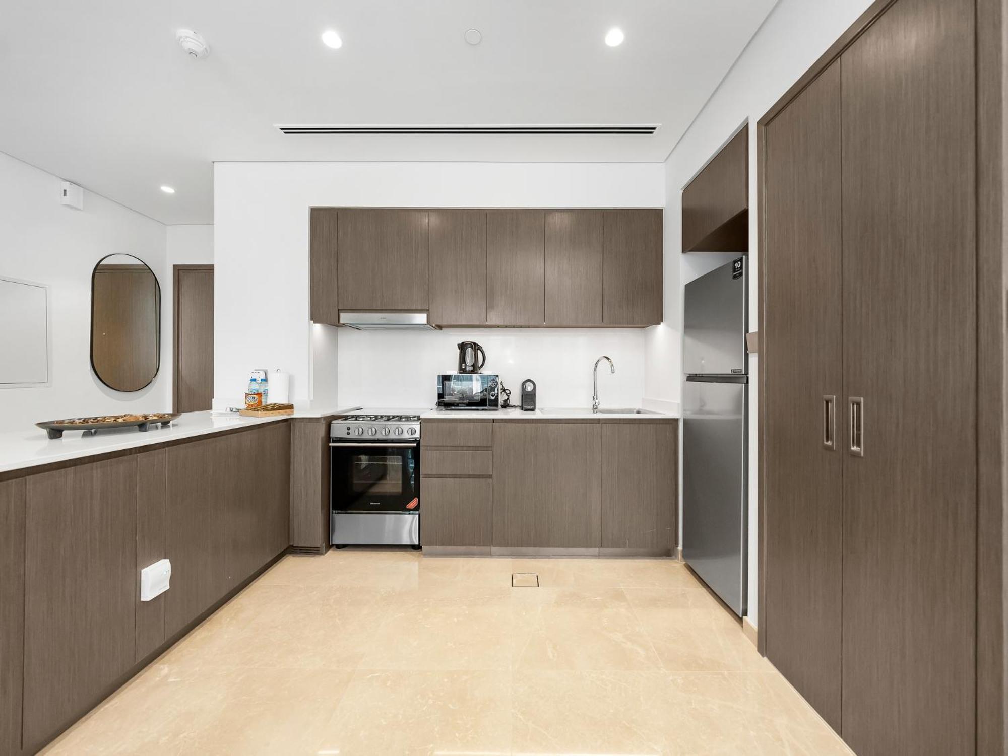 Smartstay At Grande Signature - Downtown Views - Brand New Luxury Apartment Dubai