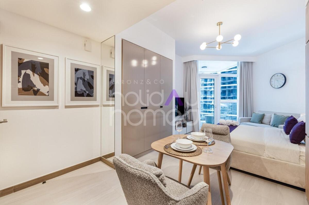Urban Oasis View Business Bay Apartment