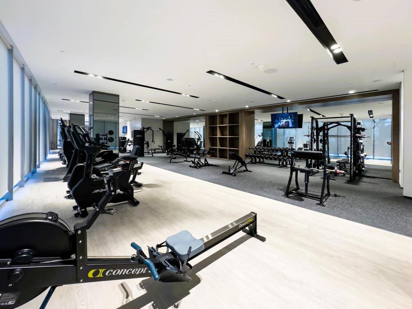 Apartment Upscale 2br With Burj Khalifa View - Next To Opera And Near Mall *