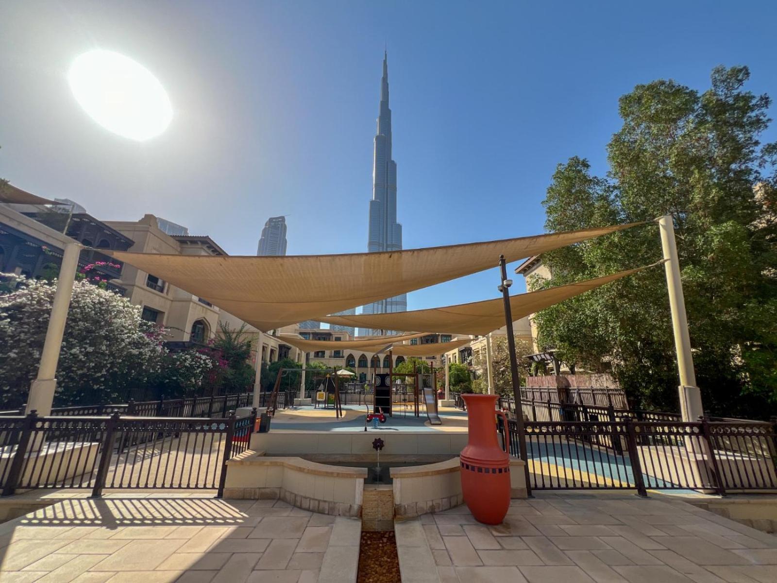 Durrani Homes - Heaven On Earth- Burj Khalifa Fireworks Apartment *