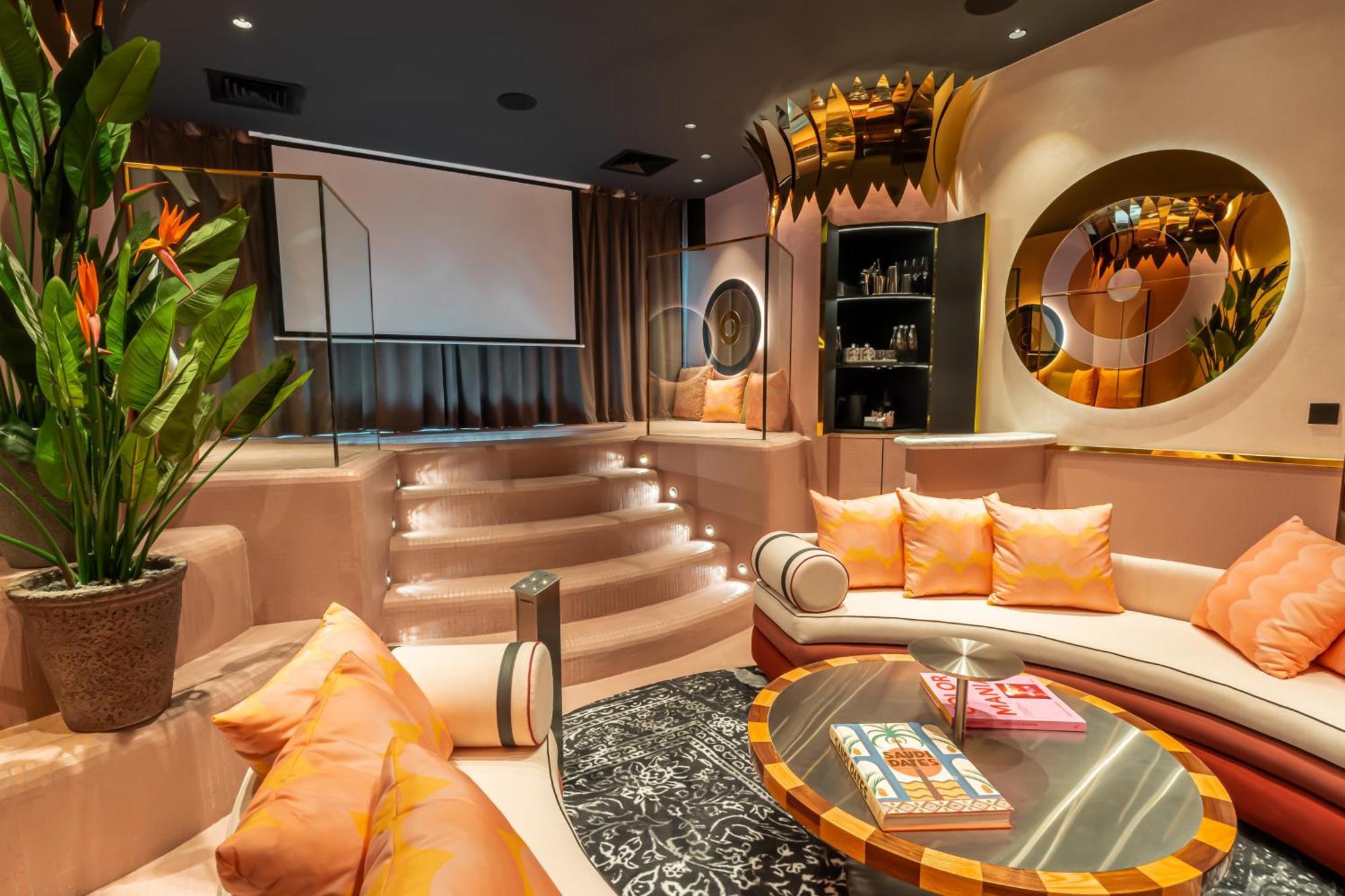 Mama Shelter 4* Dubai