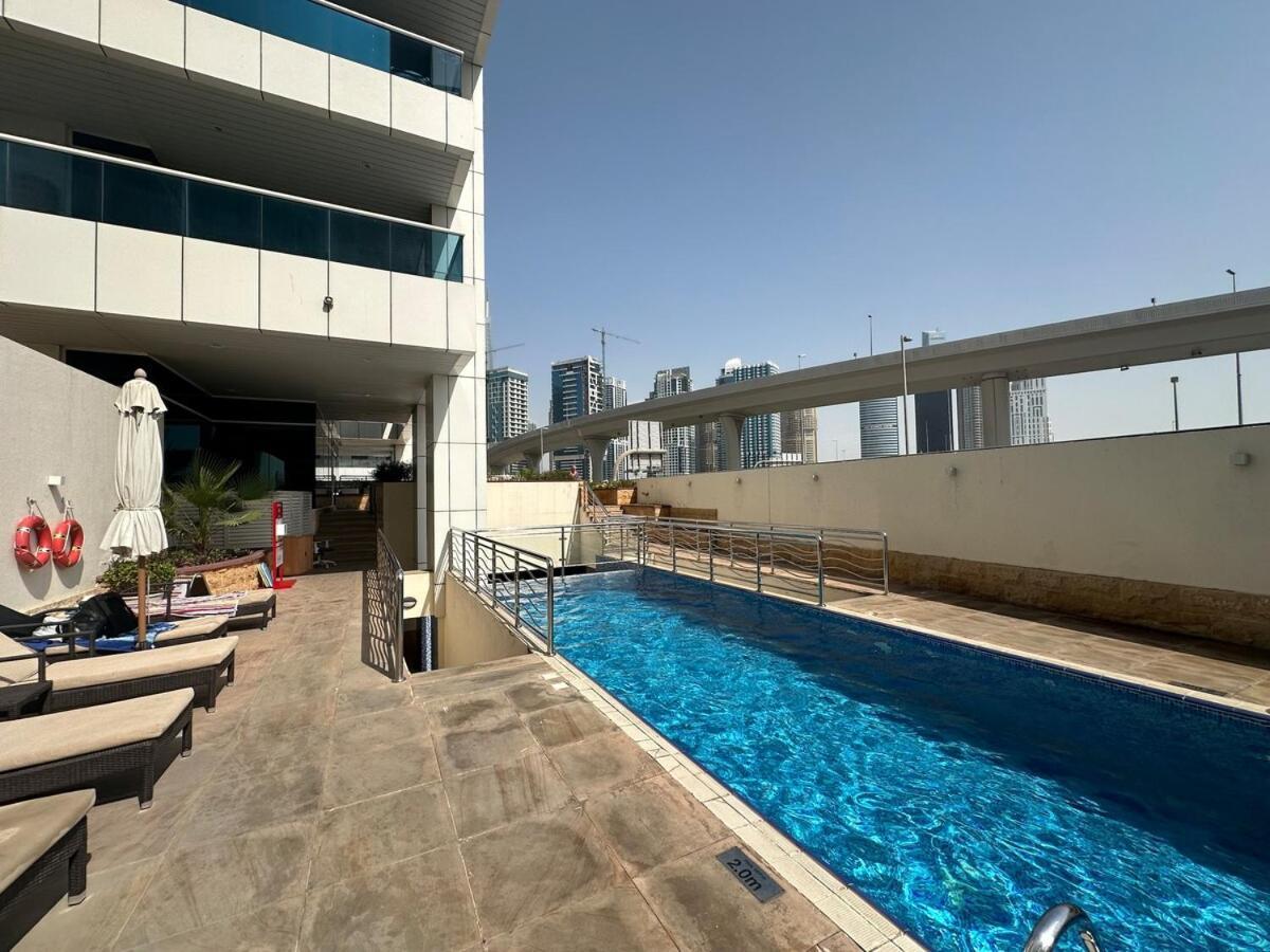 Elegant 3br Lux In The Heart Of Marina