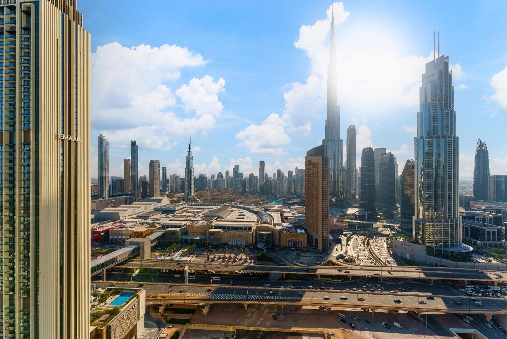 Spectacular Burj Khalifa View 2 Min To Mall Apartment