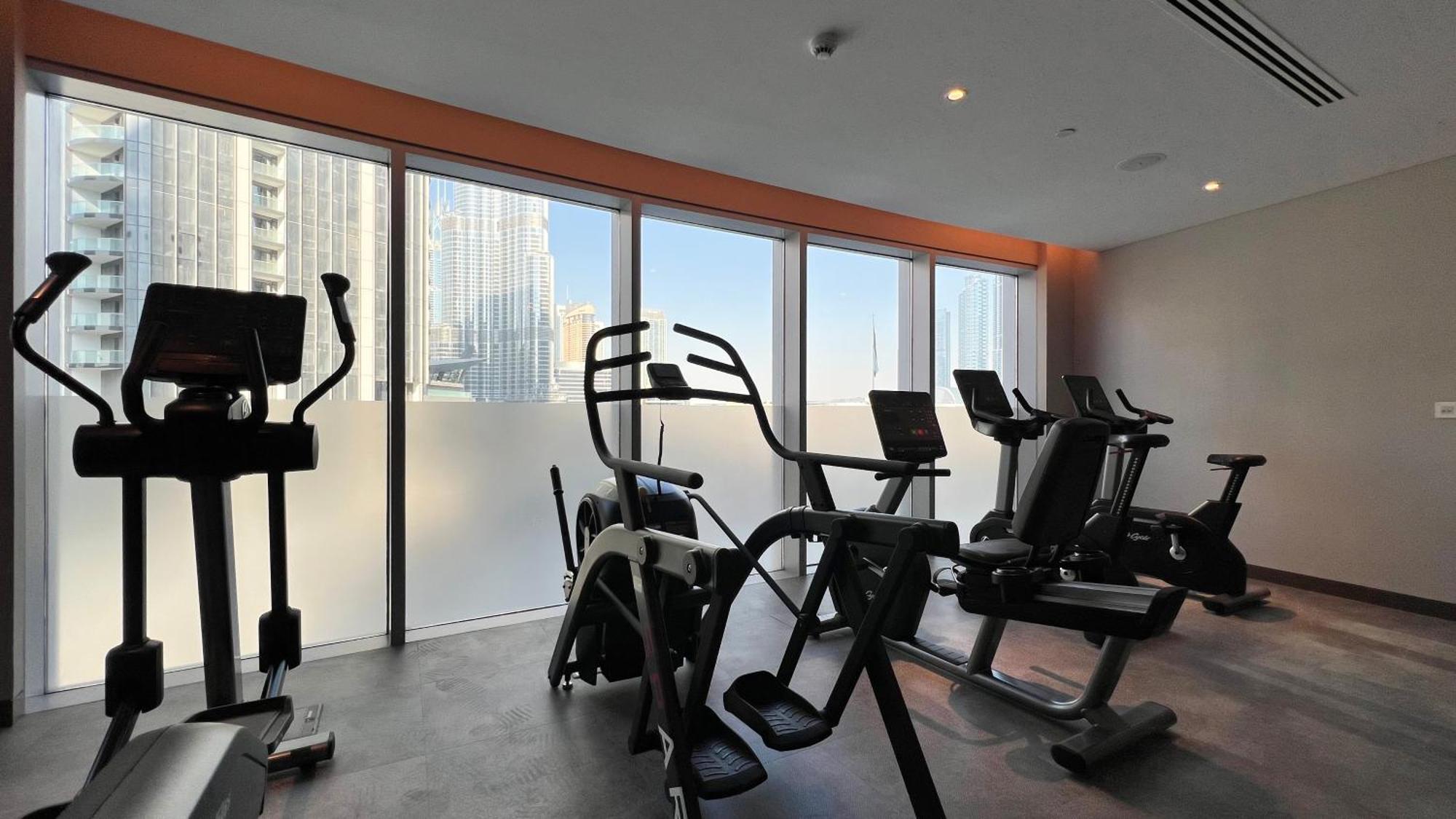 52nd Floor Unique 1 Bedroom