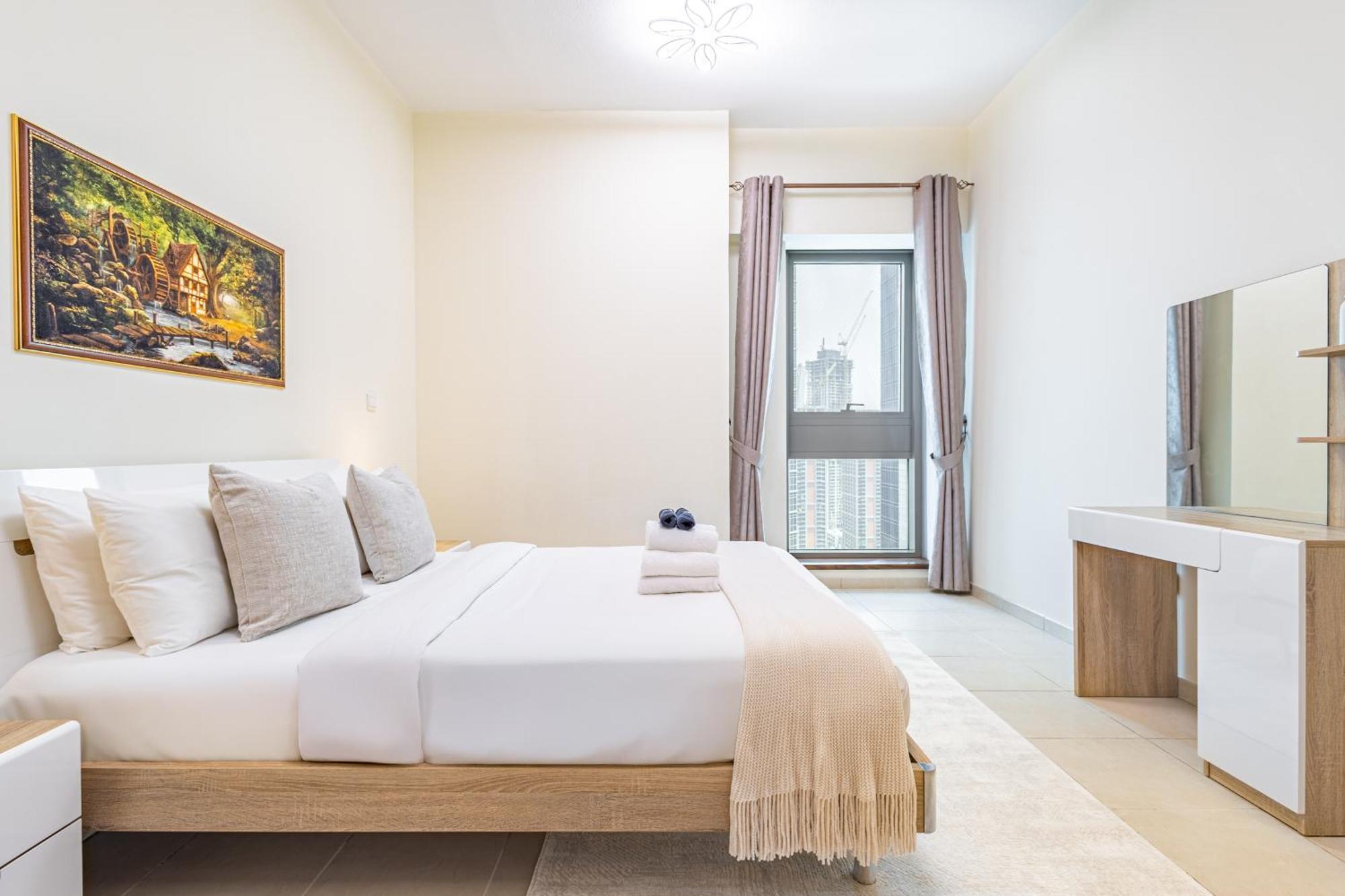 Apartment Executive 2br, Upgraded, Burj Khalifa View *