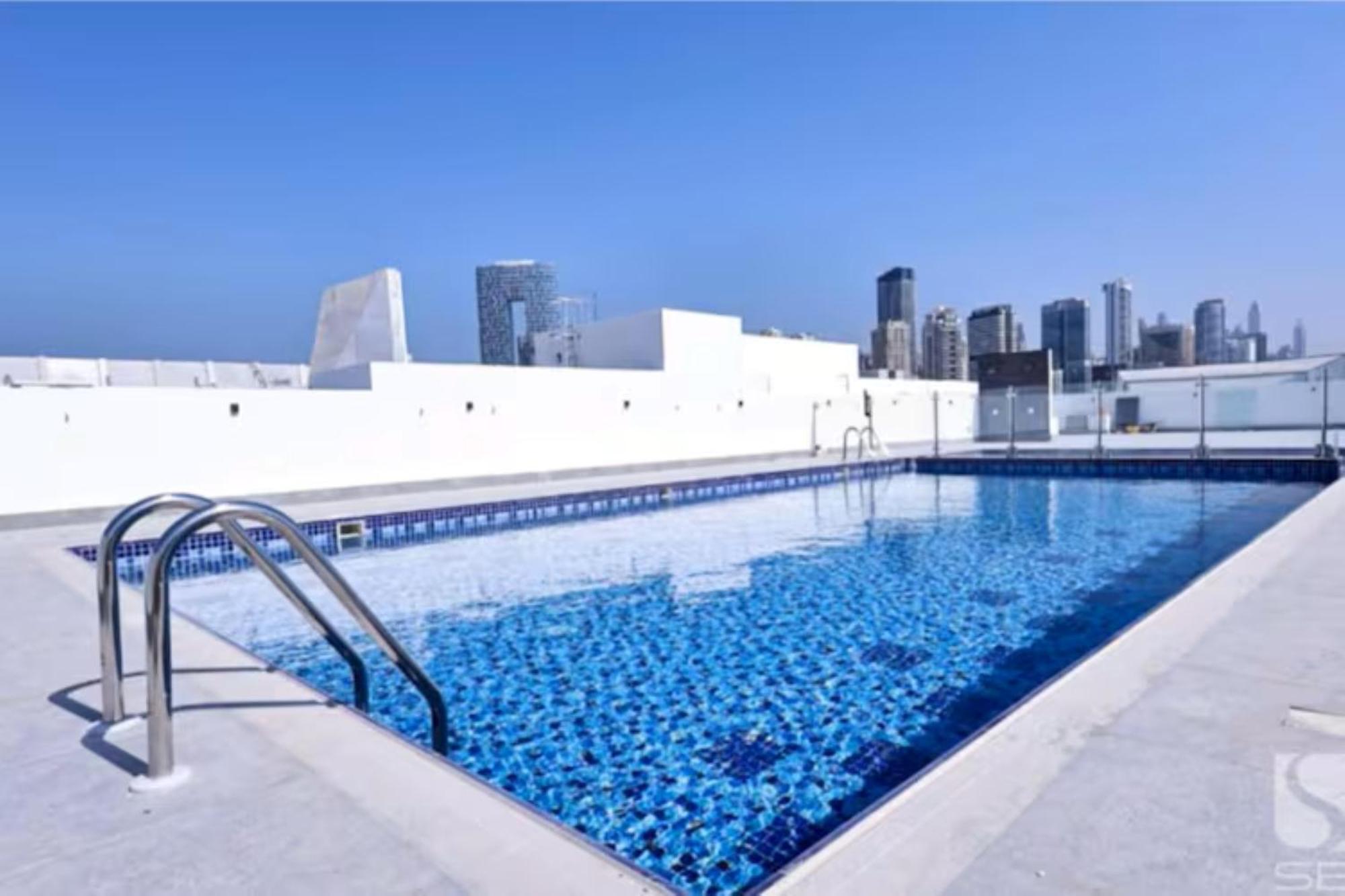 Dancenter Retreat Sheikh Zayed Road 4*