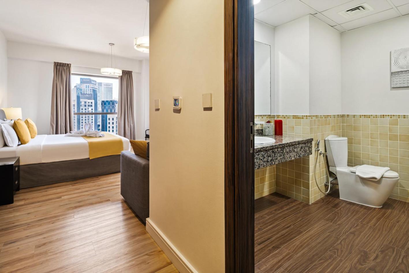 Stunning 5 1 Bedroom On Jbr With Marina View On High Floor Maid's Room, Near Mall, Metro & Cinemas - By Sunkissed Homes Apartment Dubai