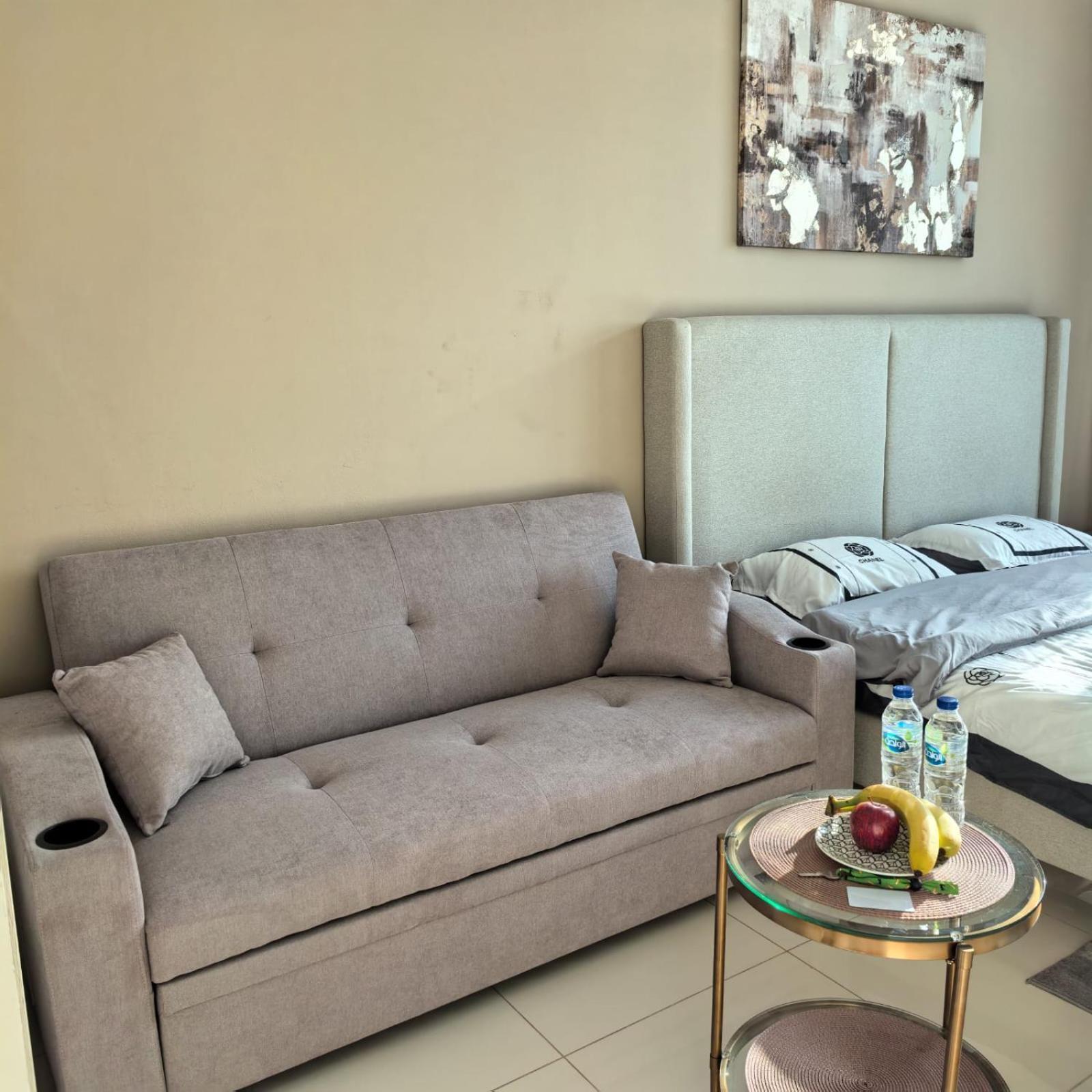 Apartment Seven Palm West