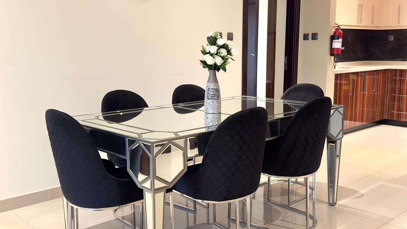 Apartment 3bhk With Burj Khalifa View Dubai