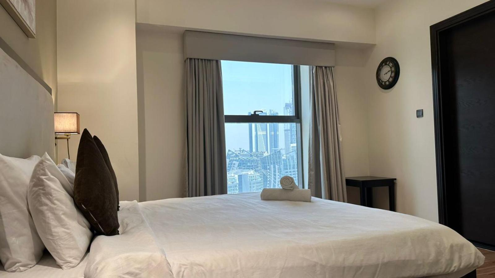 Apartment 3bhk With Burj Khalifa View