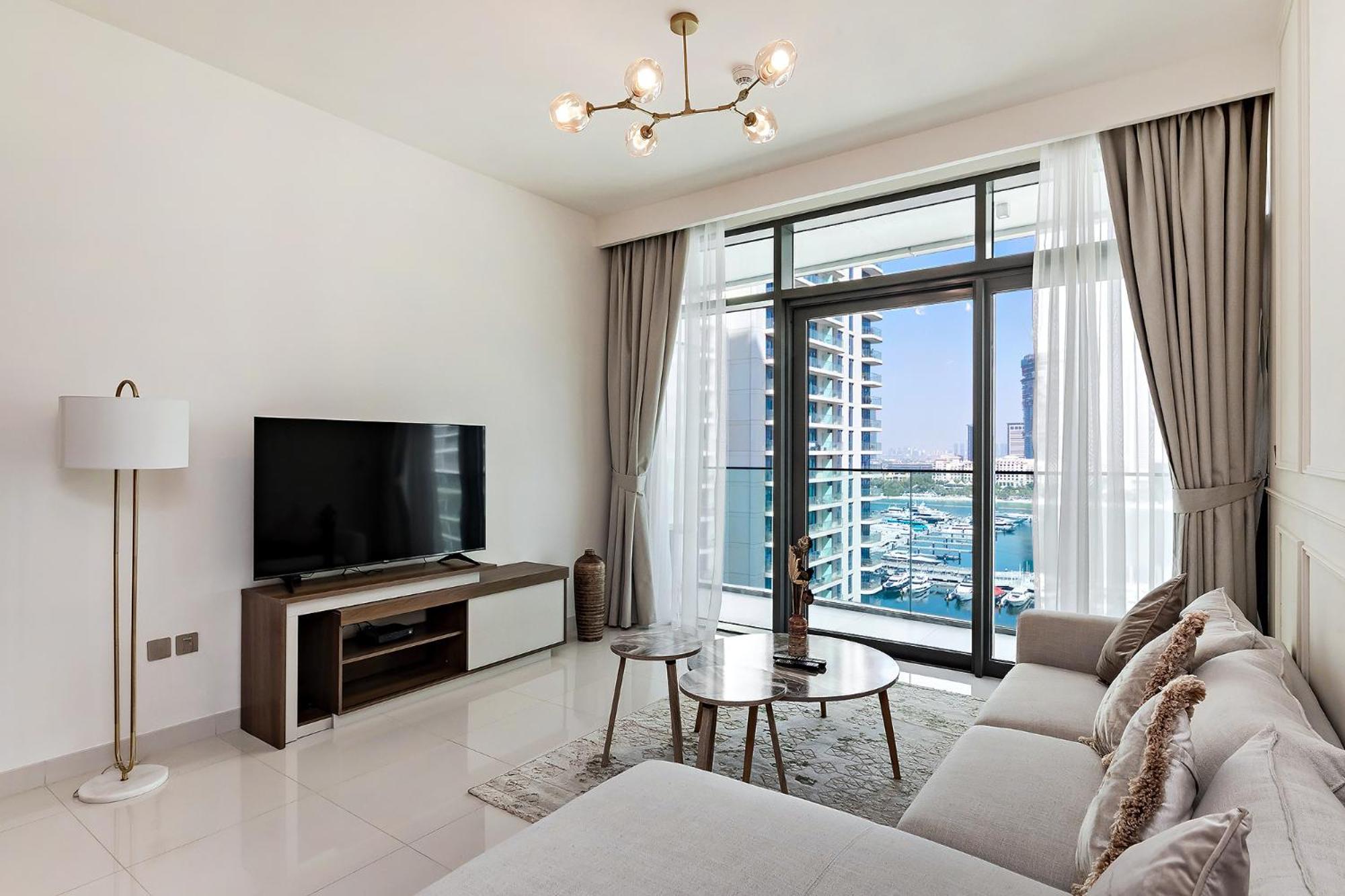 Luxury 2br By Amber At Vista Tower 1, Emaar Beachfront Apartment Dubai