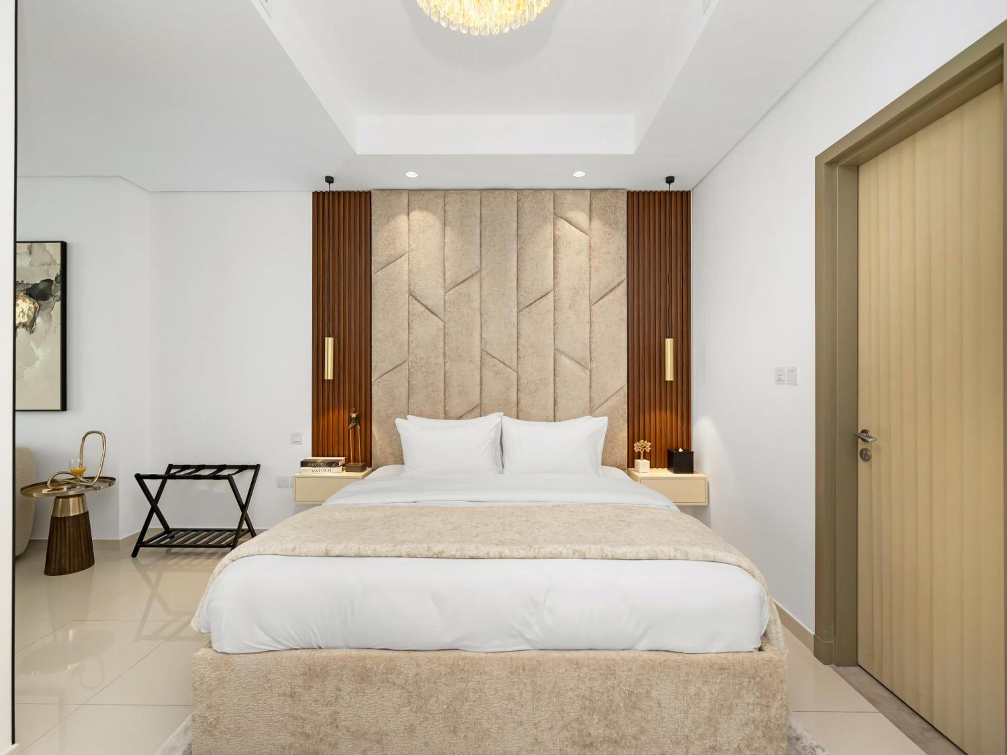 Apartment Paramount Midtown - Luxury By Dale Lee Dubai