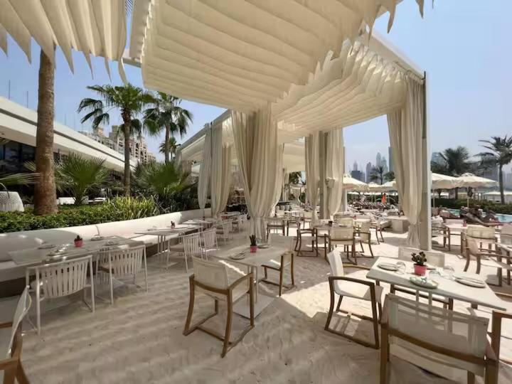 Apartment High-floor 1 Bedroom By Seven Palm Jumeirah