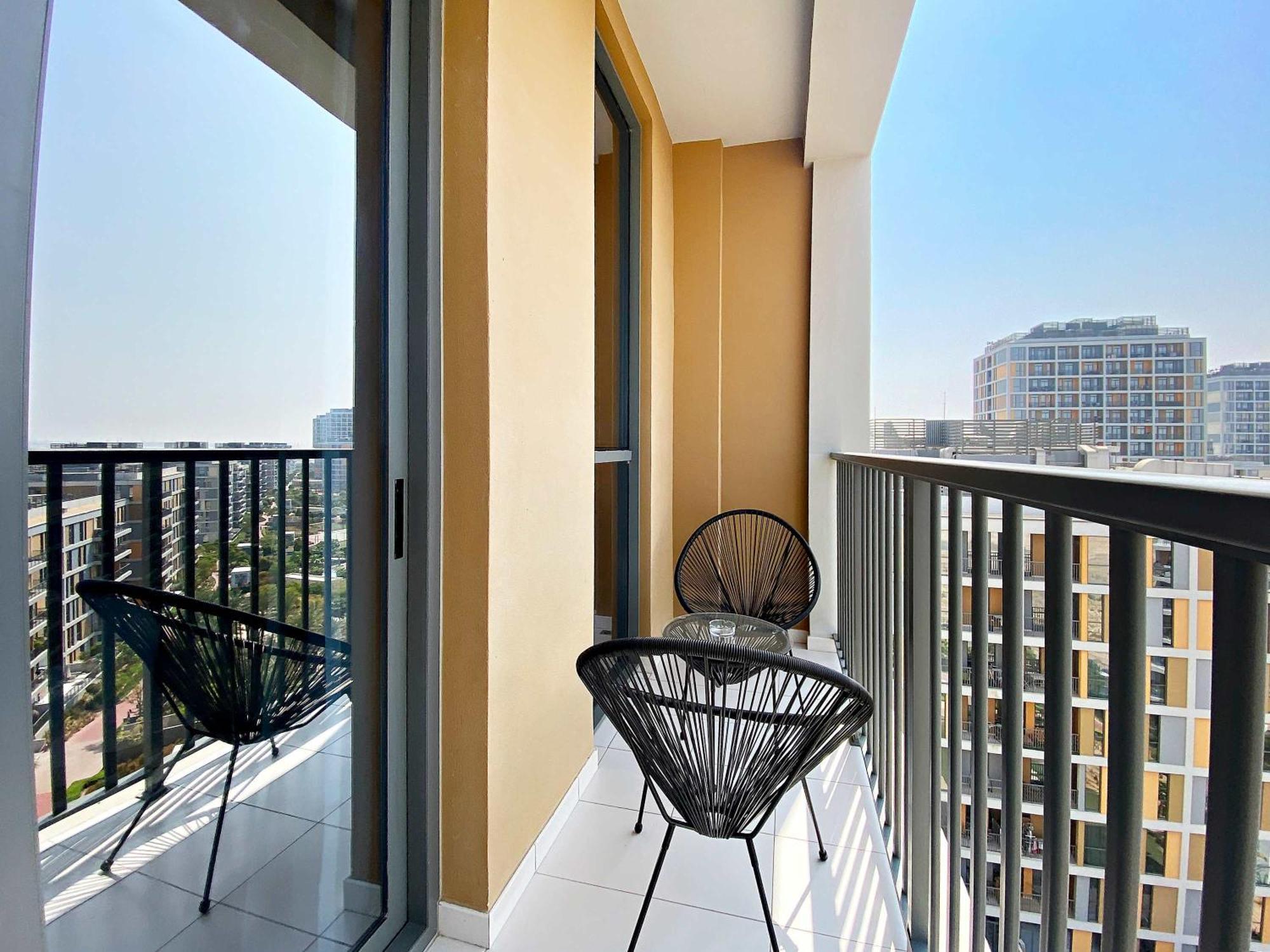 Silkhaus Luxury Near Sport Apartment Dubai
