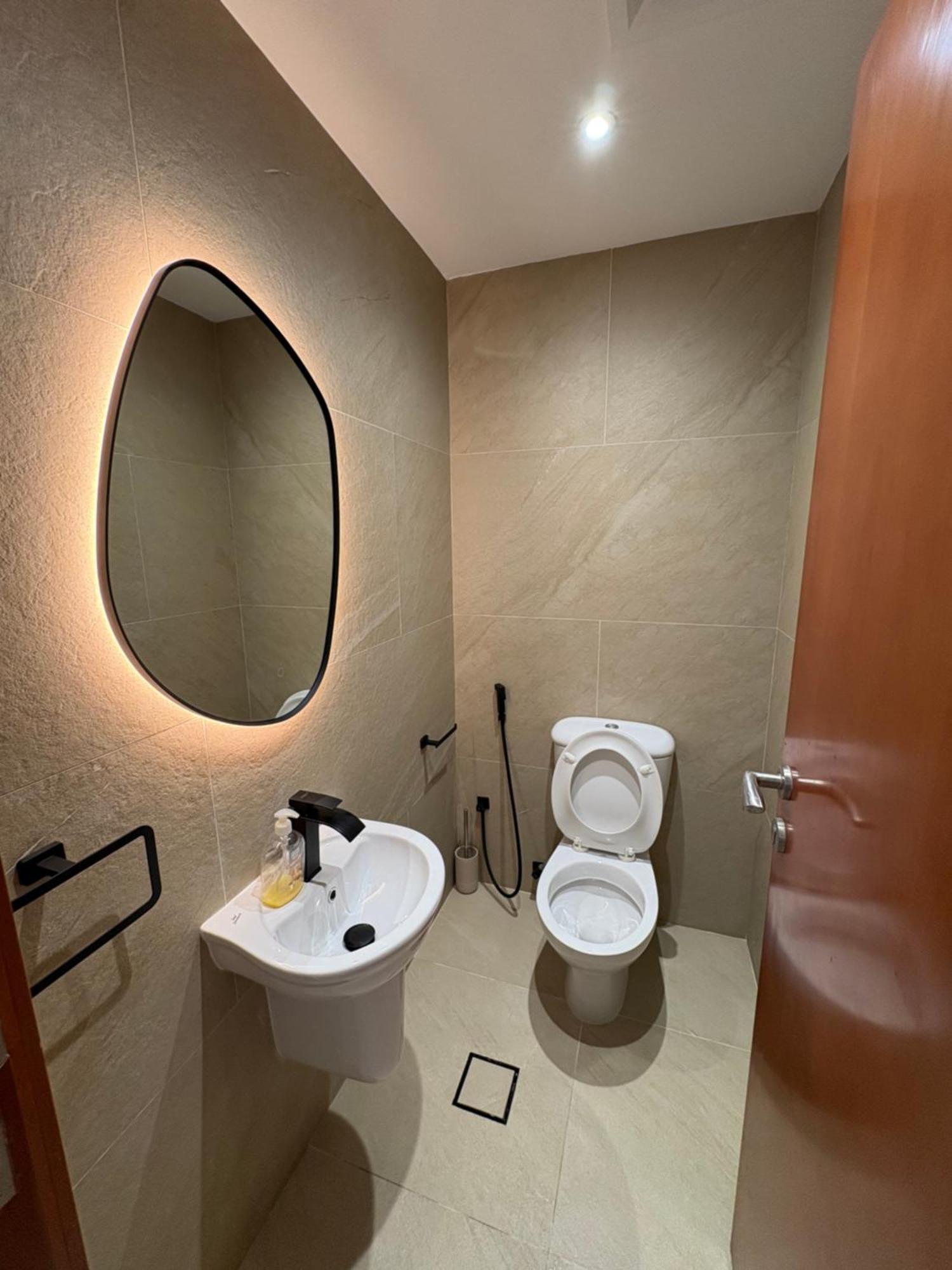 Amazing 1 Bedroom In Marina Dubai