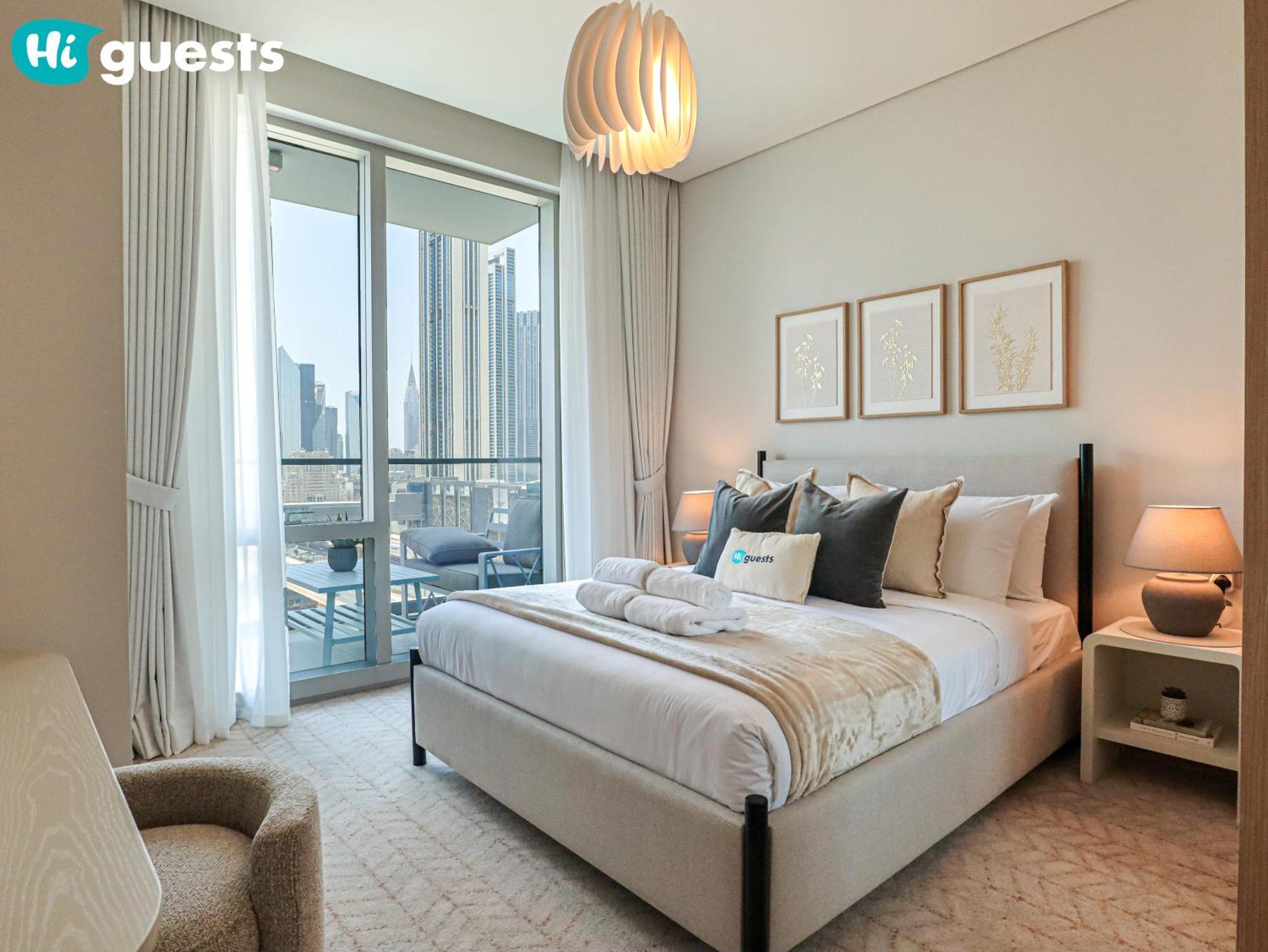 Higuests - Wake Up To Burj Khalifa Views In Stunning 2 Br Dubai