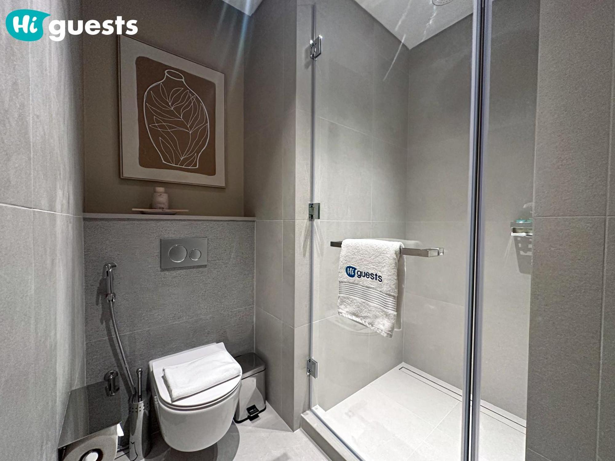 Higuests - Wake Up To Burj Khalifa Views In Stunning 2 Br Apartment *