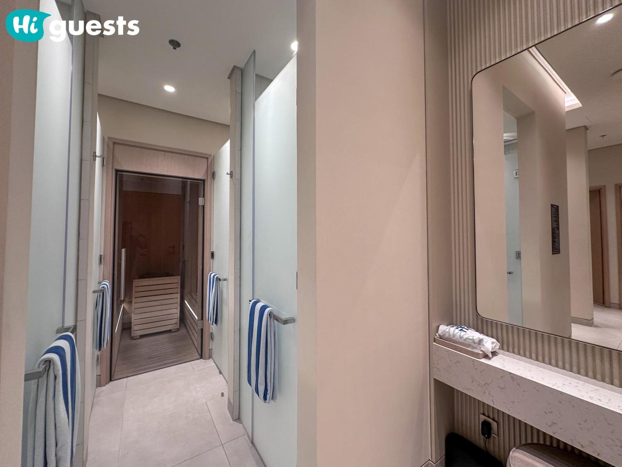 Higuests - Wake Up To Burj Khalifa Views In Stunning 2 Br Dubai