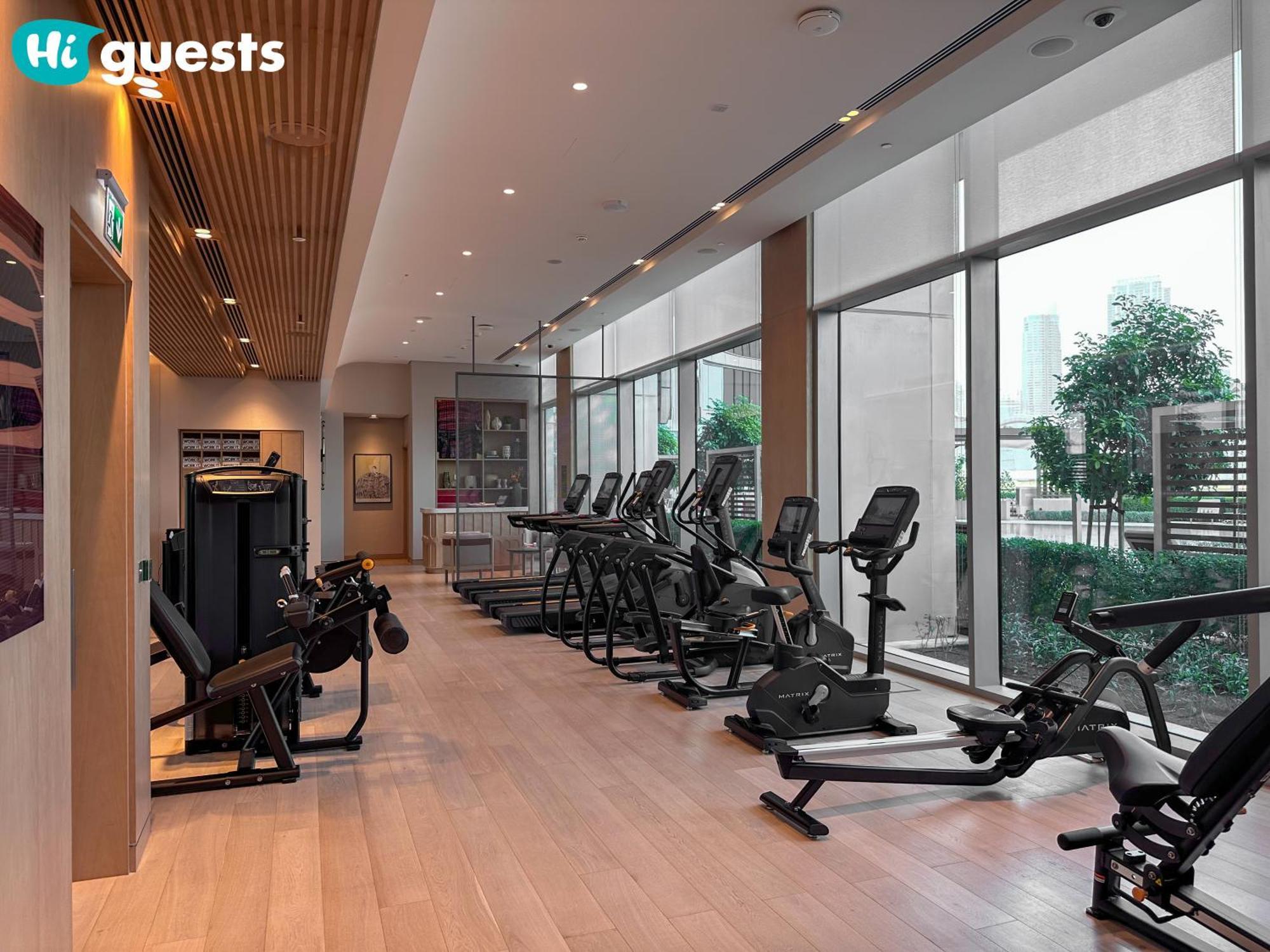 Higuests - Wake Up To Burj Khalifa Views In Stunning 2 Br *