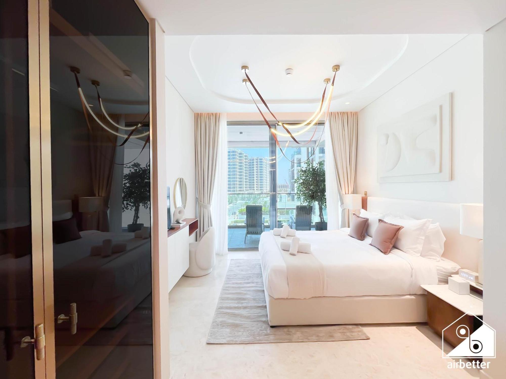 Apartment High End 1br Palm Beachfront Pool Access