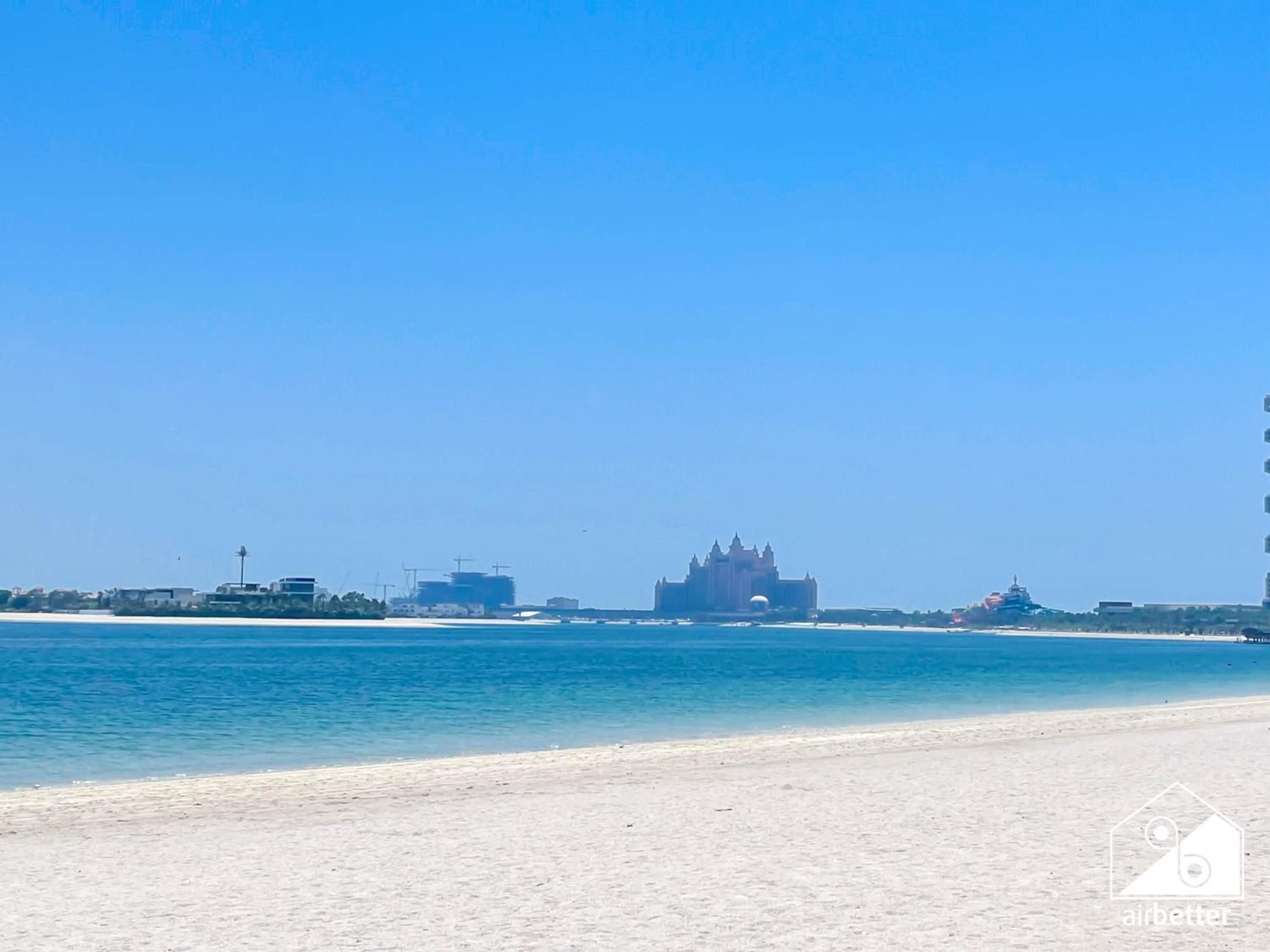 High End 1br Palm Beachfront Pool Access Apartment *