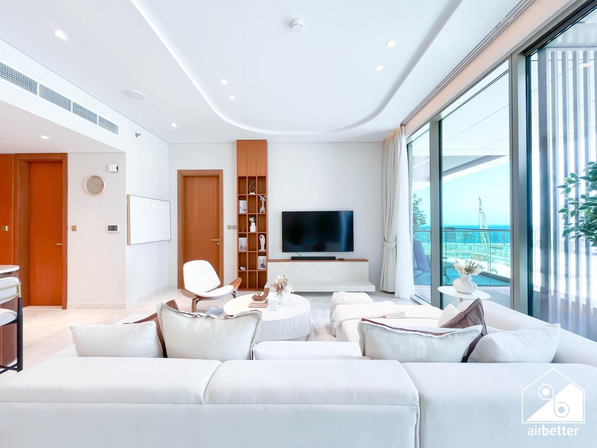 Apartment High End 1br Palm Beachfront Pool Access Dubai