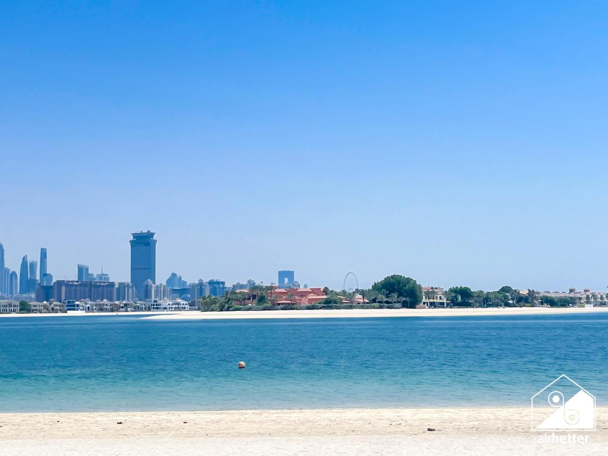 High End 1br Palm Beachfront Pool Access Apartment