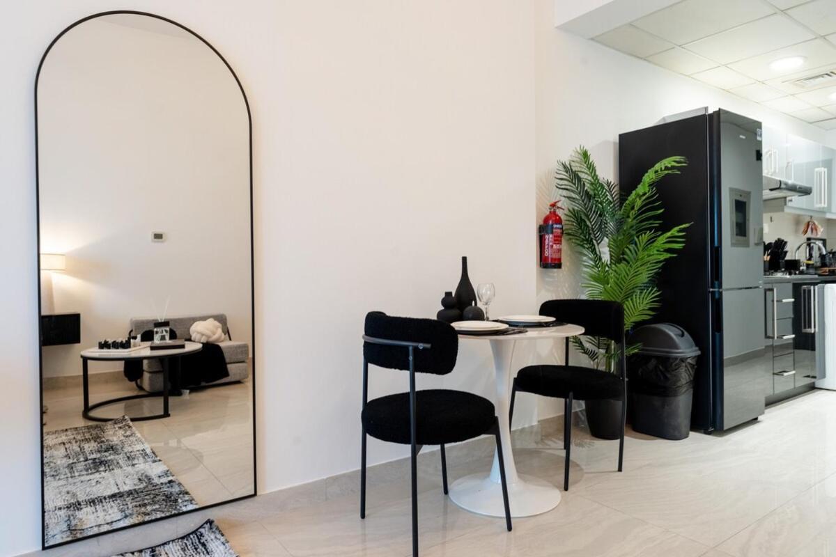 Apartment Modern In Elite Business Bay *