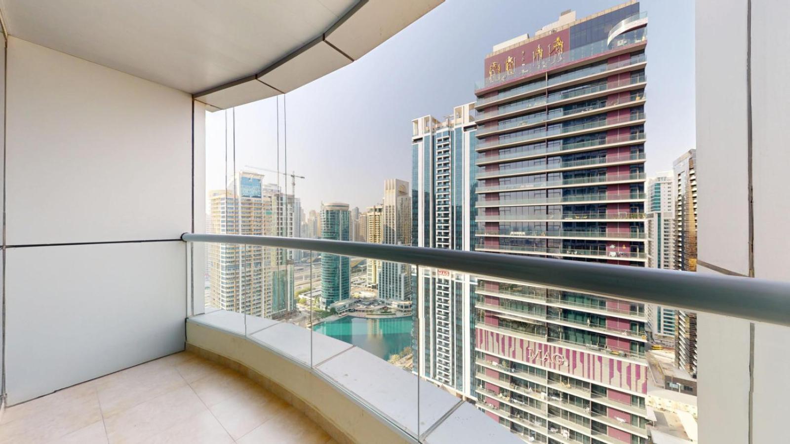 Preatoni Tower - Spacious One Bedroom In Jlt