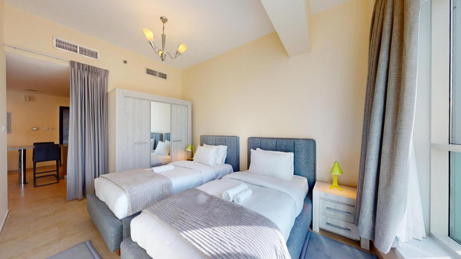 Preatoni Tower - Spacious One Bedroom In Jlt * Dubai