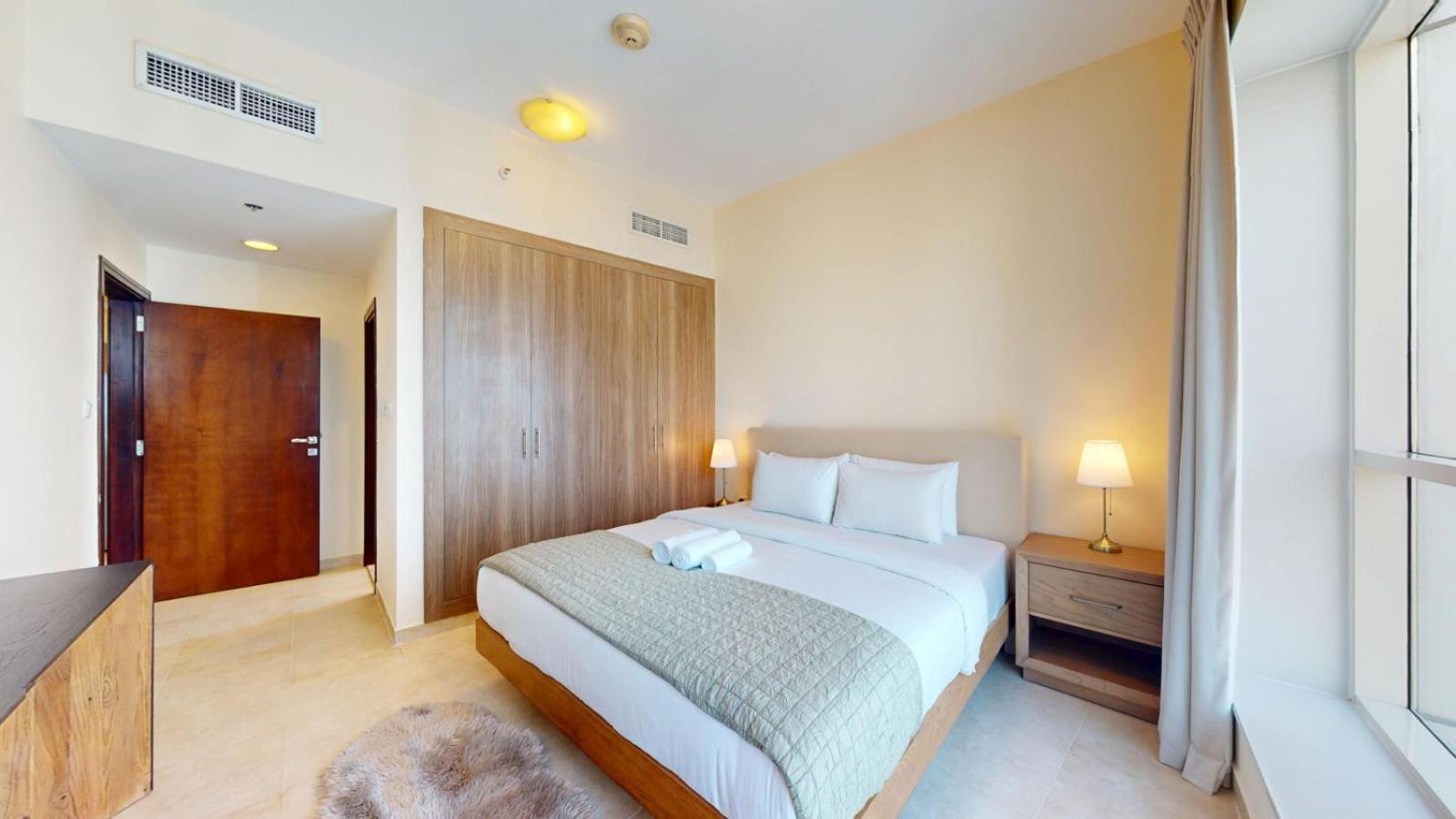 Preatoni Tower - Spacious One Bedroom In Jlt Apartment Dubai