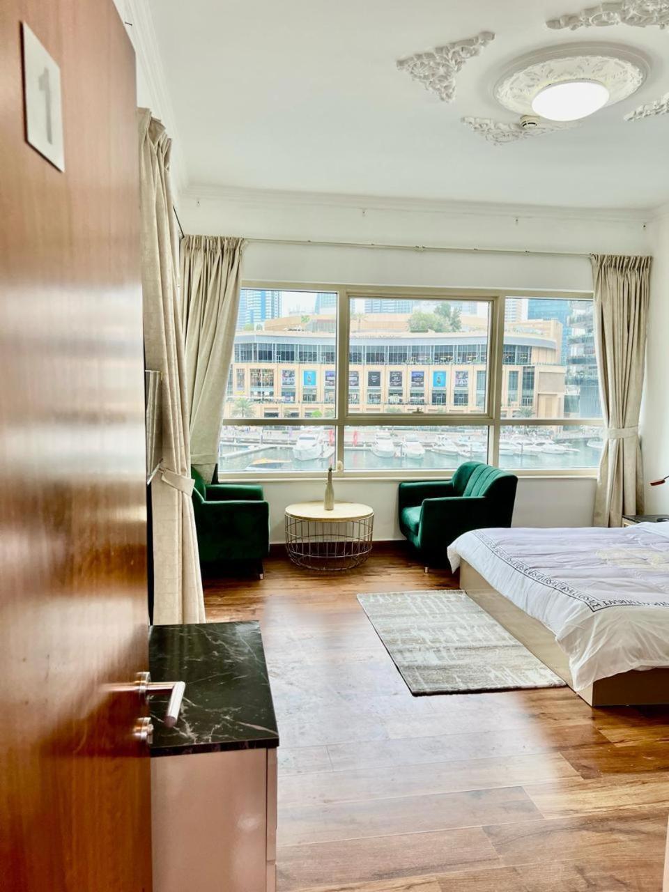 Aparthotel Marina Quays North