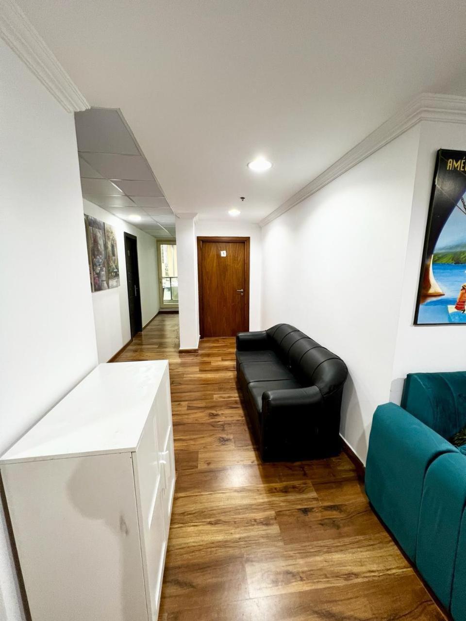 Marina Quays North Aparthotel *