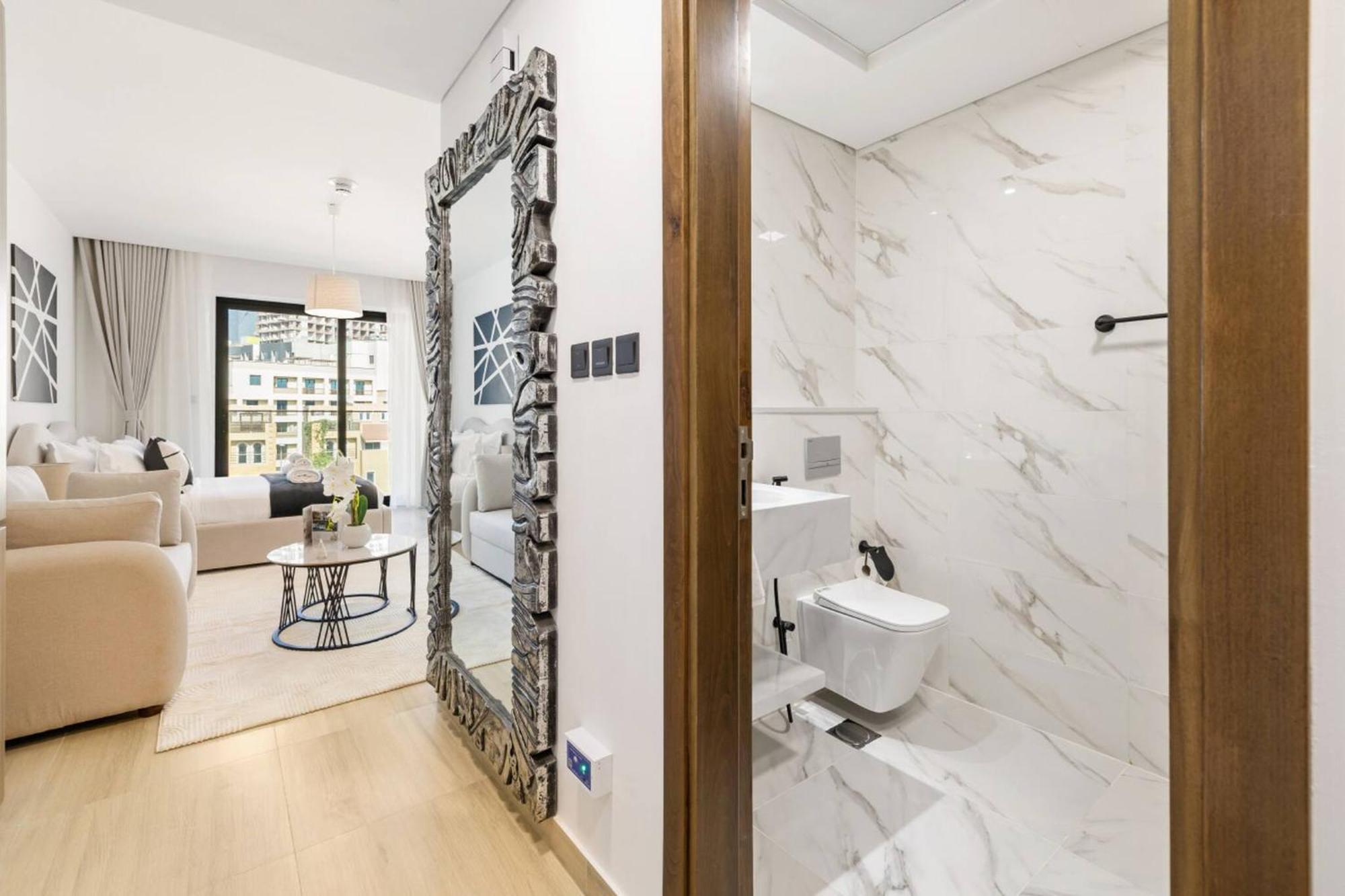 Boulevard - Stylish Upgraded - Designer Touches In Jvc * Dubai