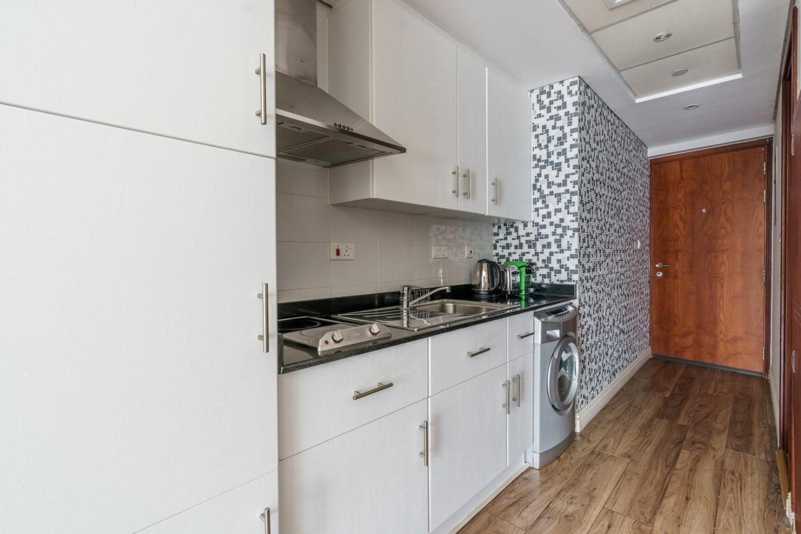 Guestready Homes - Industrial Chic Apartment Dubai