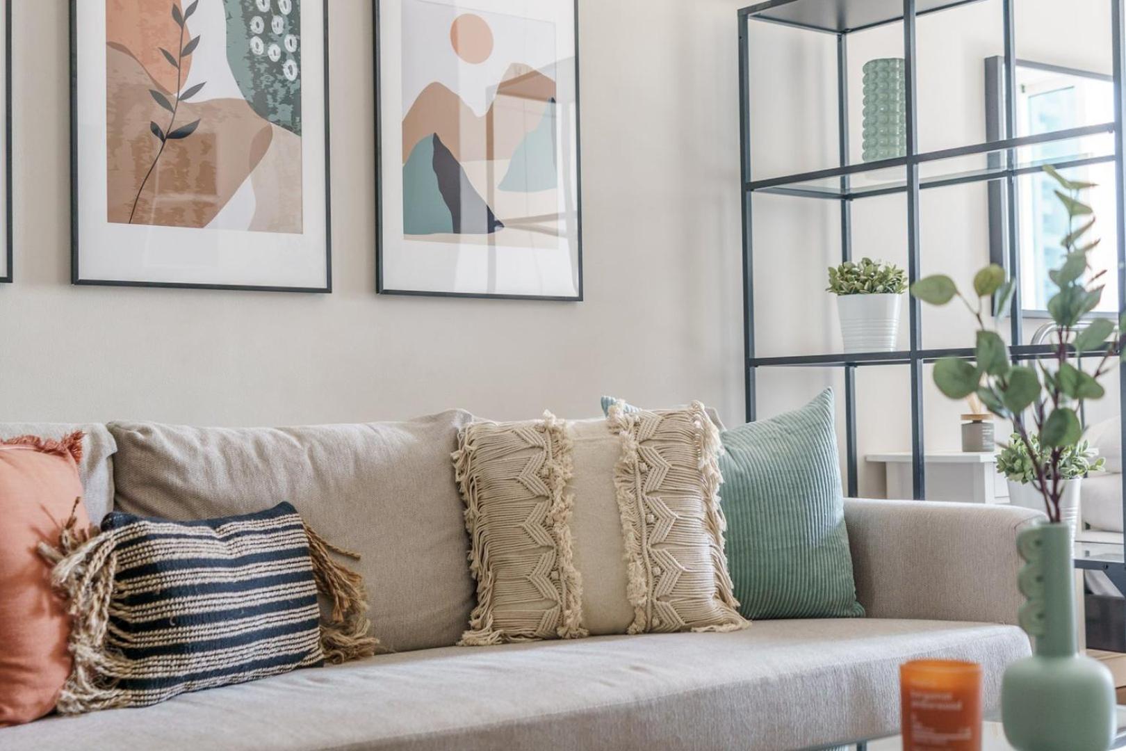 Apartment Guestready Homes - Industrial Chic