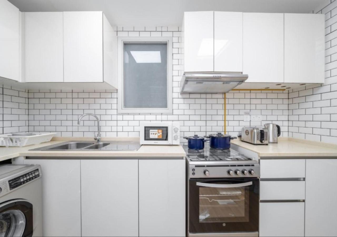 151 Jumeirah Gardens Apartment