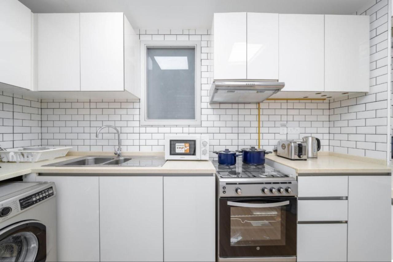 Apartment 151 Jumeirah Gardens *