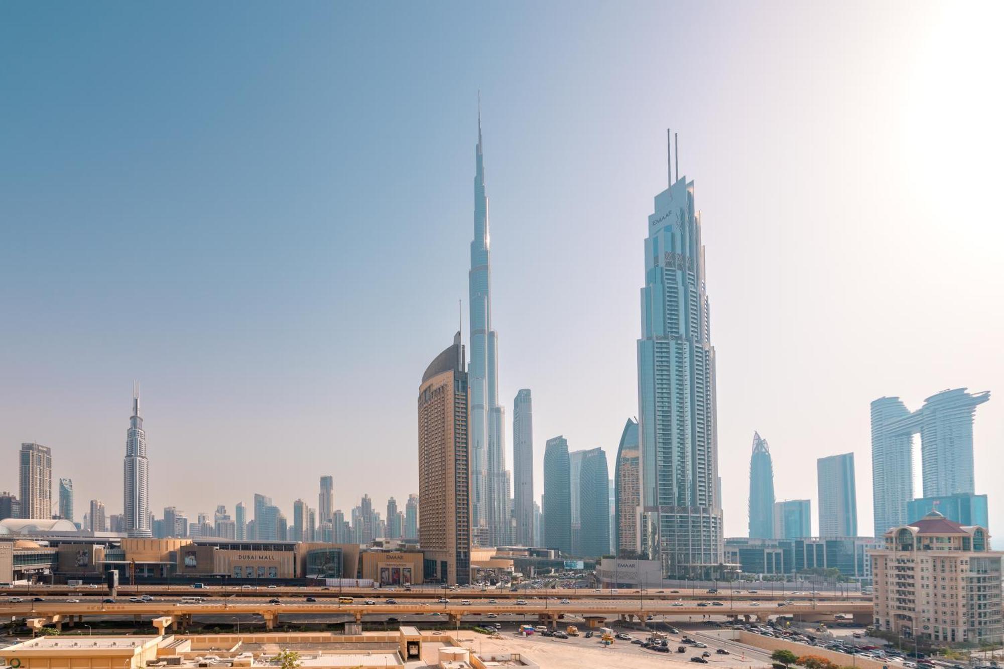 Prime Retreats @ Downtown Views By Emaar