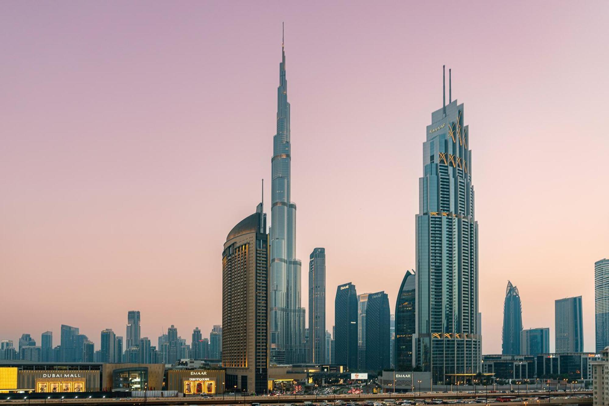 Prime Retreats @ Downtown Views By Emaar