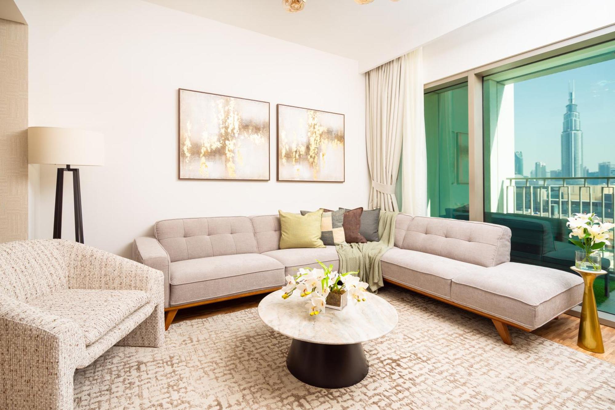 Prime Retreats @ Downtown Views By Emaar Apartment