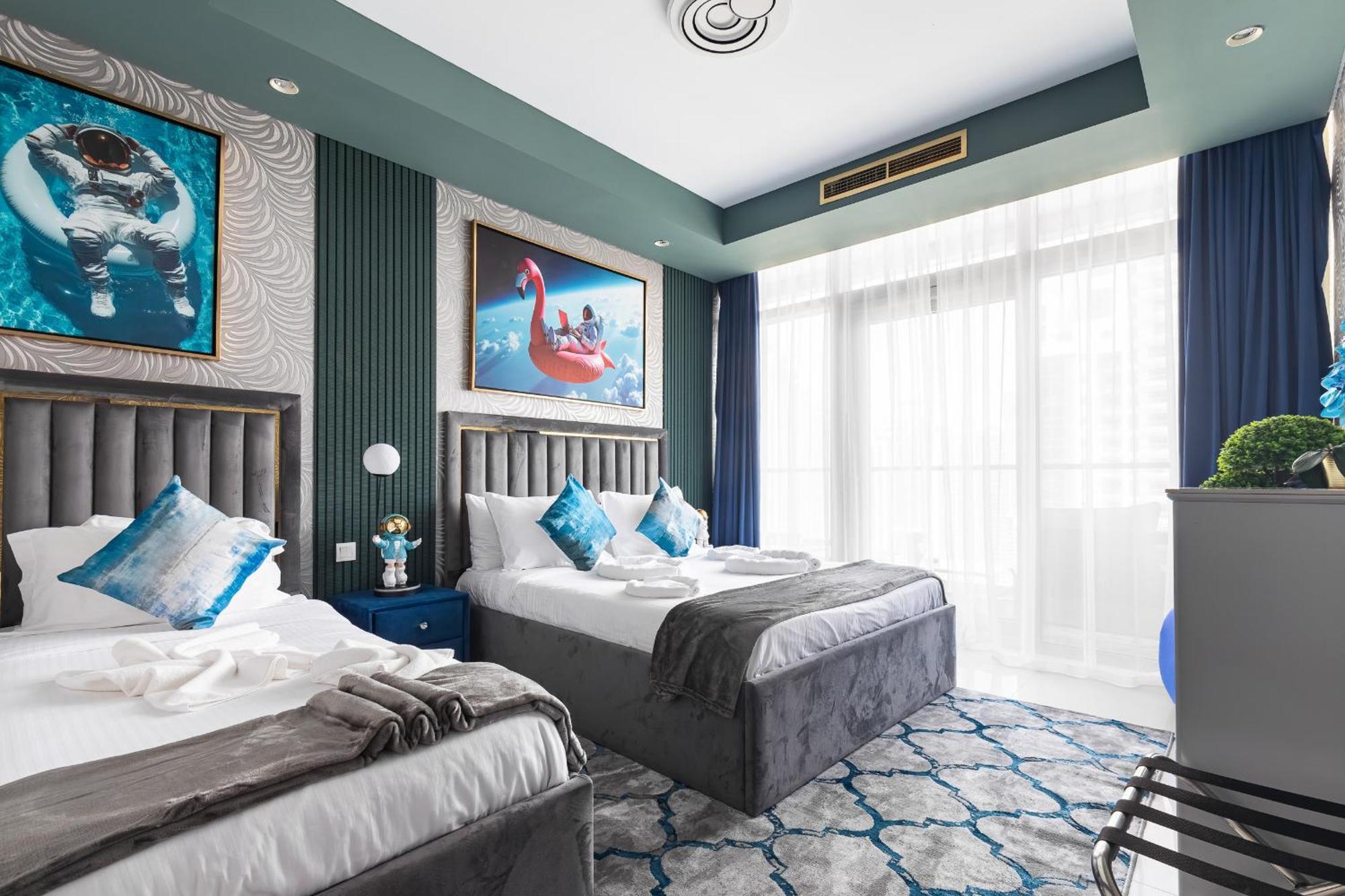 Apartment Full Burj Khalifa View Lux 2bedroom With Rooftop Pool Location In Paramount Midtown