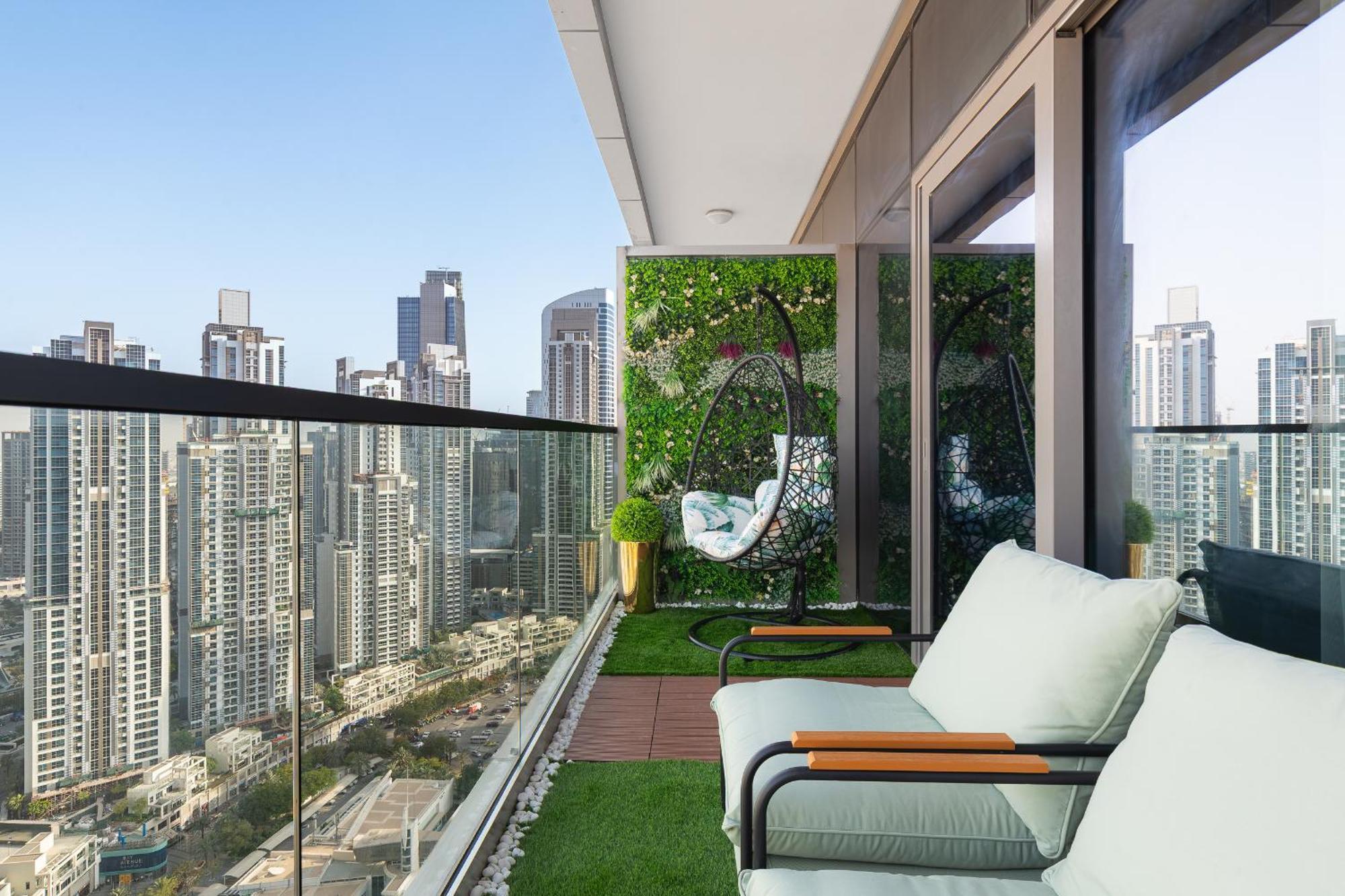 Full Burj Khalifa View Lux 2bedroom With Rooftop Pool Location In Paramount Midtown Dubai